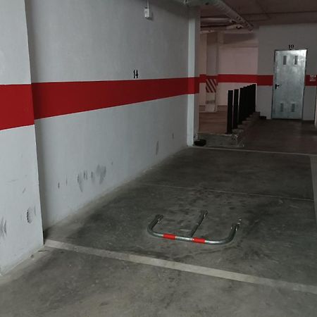 Sherryflat Paralejo 10 - Parking Jerez de la Frontera Dış mekan fotoğraf